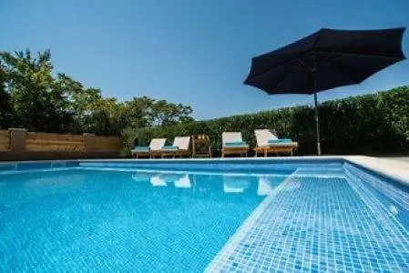 Holiday Home Lucija With Pool Only 300 M From Sea Medulin Croatia